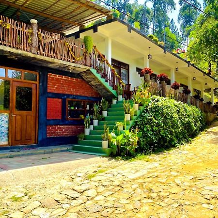 Blissful Haven Hotel Ела Екстериор снимка