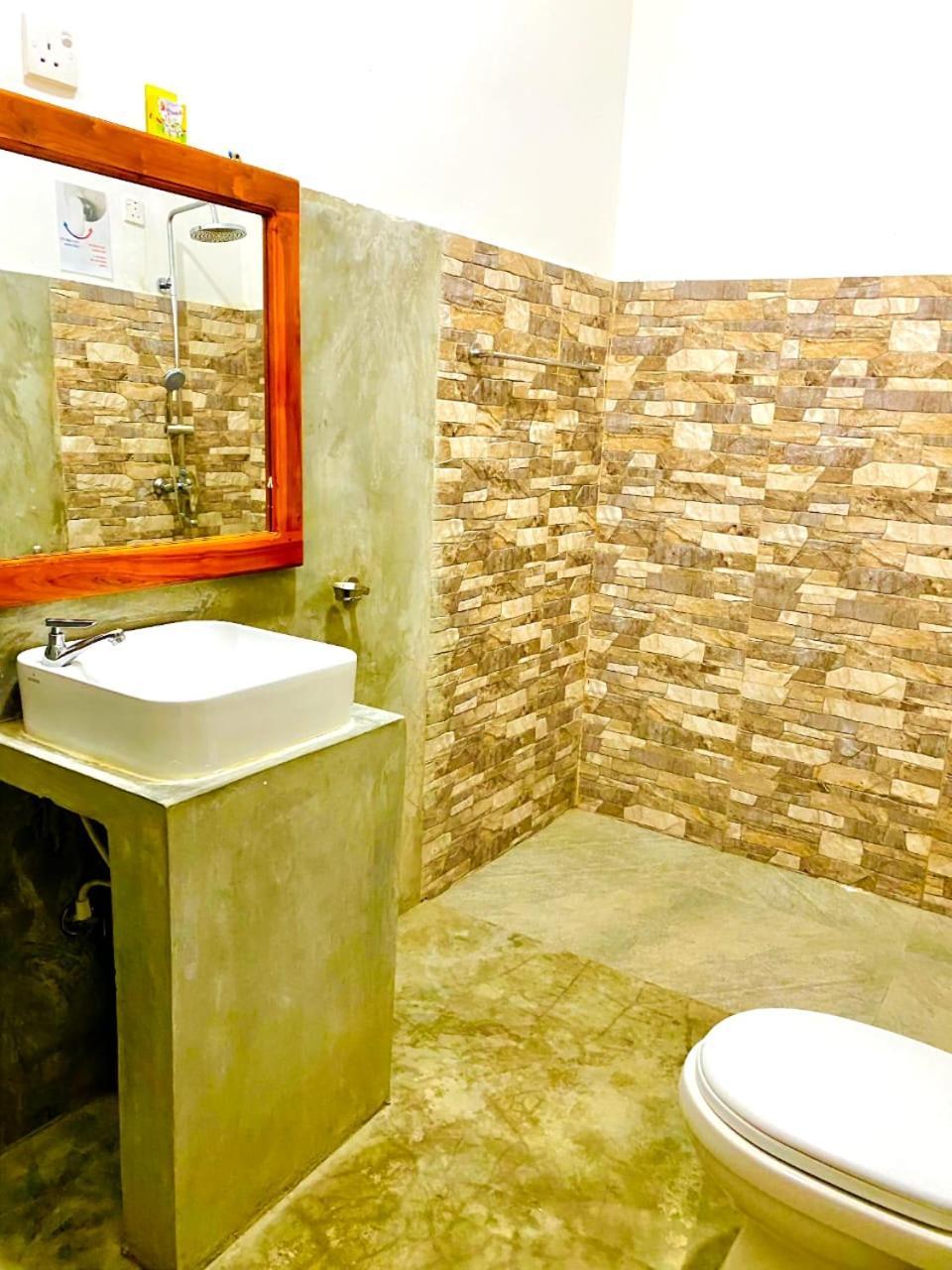 Blissful Haven Hotel Ела Екстериор снимка