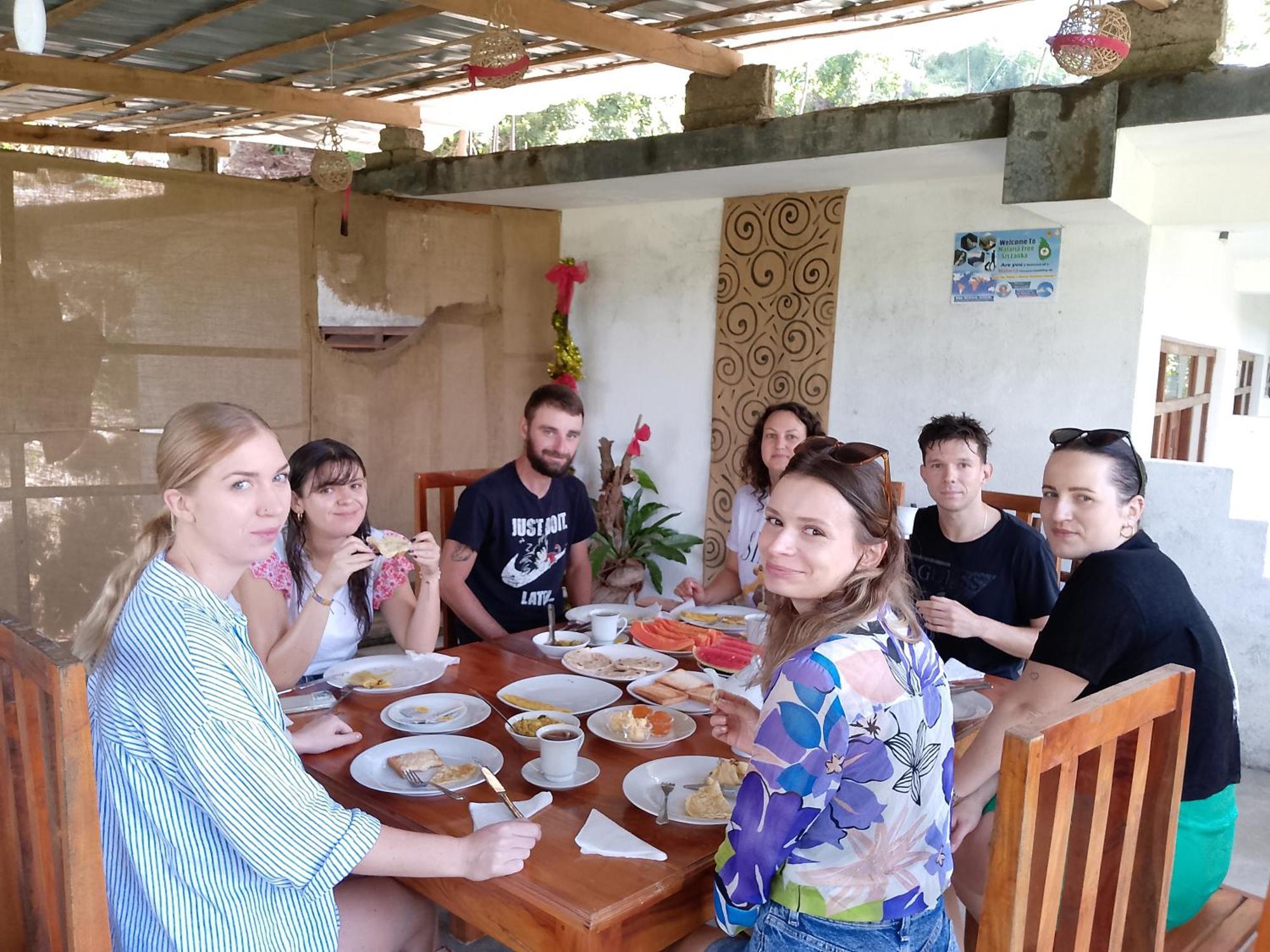 Blissful Haven Hotel Ела Екстериор снимка