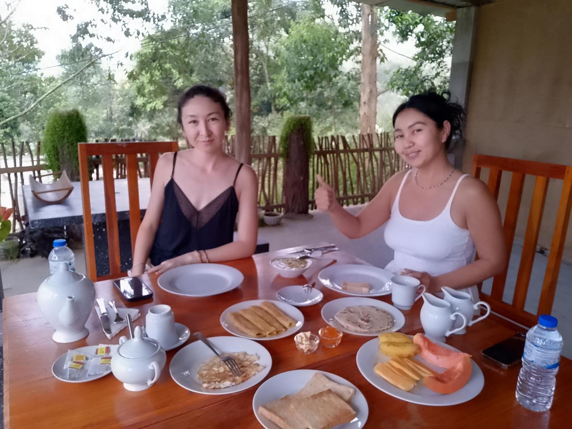 Blissful Haven Hotel Ела Екстериор снимка